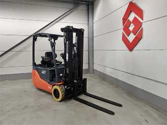 Wózki widłowe używane TOYOTA 8FBE20T ELEKTRO VIERRADFRONTSTAPLER (12891156)