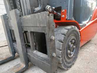 Wózki widłowe używane TOYOTA 8FBEKT16 ELEKTRO DREIRADFRONTSTAPLER (13018545)