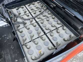 Wózki widłowe używane TOYOTA 8FBET15 ELEKTRO DREIRADFRONTSTAPLER (13024293)