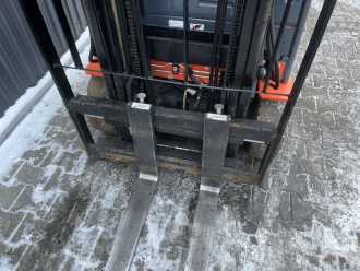 Wózki widłowe używane TOYOTA 8FBET15 ELEKTRO DREIRADFRONTSTAPLER (13024293)