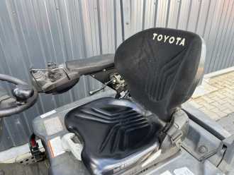 Wózki widłowe używane TOYOTA 8FBET15 ELEKTRO DREIRADFRONTSTAPLER (13039818)