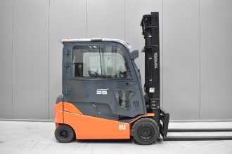 Wózki widłowe używane TOYOTA 8FBMT35 /53394/ ELEKTRO VIERRADFRONTSTAPLER (12935089)