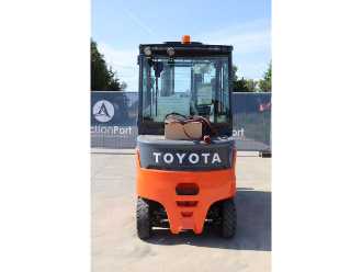 Wózki widłowe używane TOYOTA 9FBM30T ELEKTRO VIERRADFRONTSTAPLER (13062932)