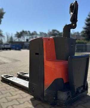 Wózki widłowe używane TOYOTA BT Levio LWE 200 ELEKTRO NIEDERHUBWAGENDEICHSEL (12956691)