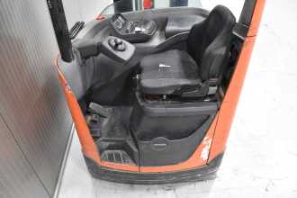 Wózki widłowe używane TOYOTA RRE 160 H /59025/ ELEKTRO SCHUBMASTSTAPLER (13075006)