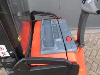 Wózki widłowe używane TOYOTA SWE160 ELEKTRO HOCHHUBWAGENDEICHSEL (13049551)