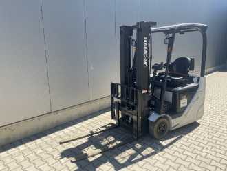 Wózki widłowe używane UNICARRIERS TX3-15S ELEKTRO DREIRADFRONTSTAPLER (13061556)