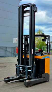 Wózki widłowe używane UNICARRIERS UMS 200 DTFVRF895 WEITERE SCHUBMASTSTAPLER (13038813)