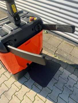 Wózki widłowe używane WEITERE PT20Li ELEKTRO NIEDERHUBWAGENDEICHSEL (13072174)