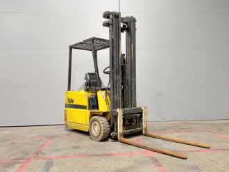Wózki widłowe używane YALE ERP15RCF ELEKTRO DREIRADFRONTSTAPLER (13026720) backdrop