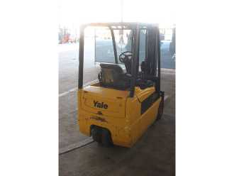 Wózki widłowe używane YALE ERP18ATF ELEKTRO VIERRADFRONTSTAPLER (13039041)