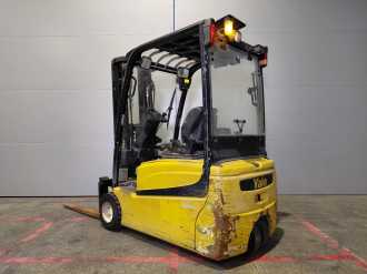 Wózki widłowe używane YALE ERP20 ELEKTRO VIERRADFRONTSTAPLER (13048333)