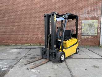 Wózki widłowe używane YALE ERP20VF ELEKTRO DREIRADFRONTSTAPLER (13015496)