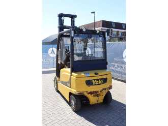 Wózki widłowe używane YALE ERP35VL ELEKTRO VIERRADFRONTSTAPLER (13041313)