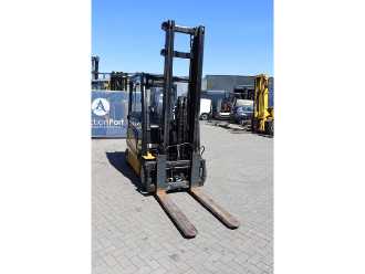 Wózki widłowe używane YALE ERP35VL ELEKTRO VIERRADFRONTSTAPLER (13041313)