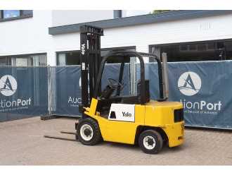 Wózki widłowe używane YALE GDP050RC DIESEL VIERRADFRONTSTAPLER (13059744)