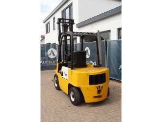 Wózki widłowe używane YALE GDP050RC DIESEL VIERRADFRONTSTAPLER (13059744)