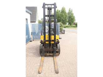 Wózki widłowe używane YALE GDP050RC DIESEL VIERRADFRONTSTAPLER (13059744)