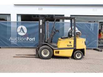 Wózki widłowe używane YALE GLP25-E2185 GAS VIERRADFRONTSTAPLER (13065058)