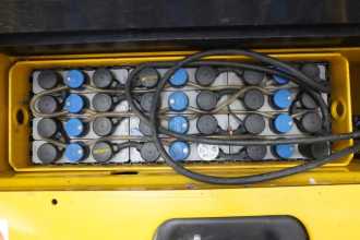 Wózki widłowe używane YALE MS12AC ELEKTRO HOCHHUBWAGENDEICHSEL (13012431)